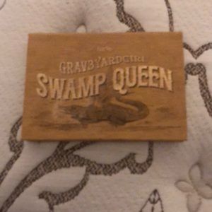 Tarte swamp queen lightly used will sanitize